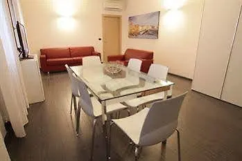 Venice Apartments Dante Mestre